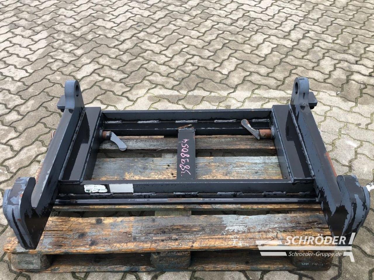 Sonstige Industriemaschinen του τύπου Bressel & Lade ADAPTERRAHMEN | CAT / BRESSEL & LADE, Gebrauchtmaschine σε Wildeshausen (Φωτογραφία 7)